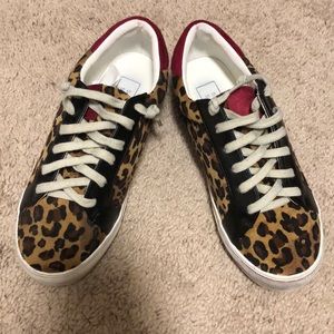 Leopard print sneakers. Size 8